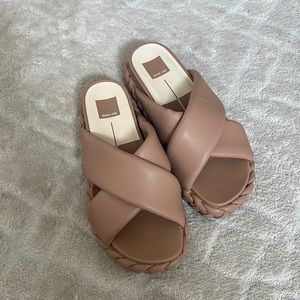 Like new dolce vita Blume sandals